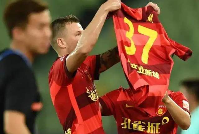 亚洲精品电影久久久